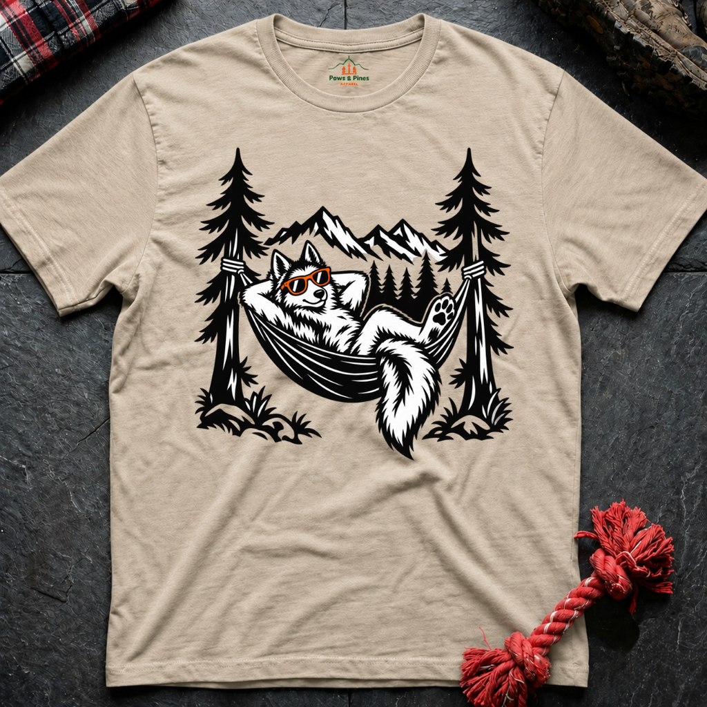 Wolf Chilling T-Shirt